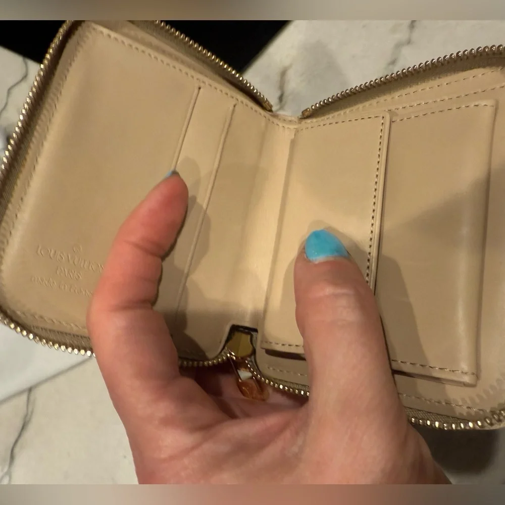 Louis Vuitton Yellow Vernis Small Zippy Wallet